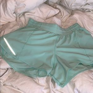 4 inch inseam Lululemon hotty hot shorts